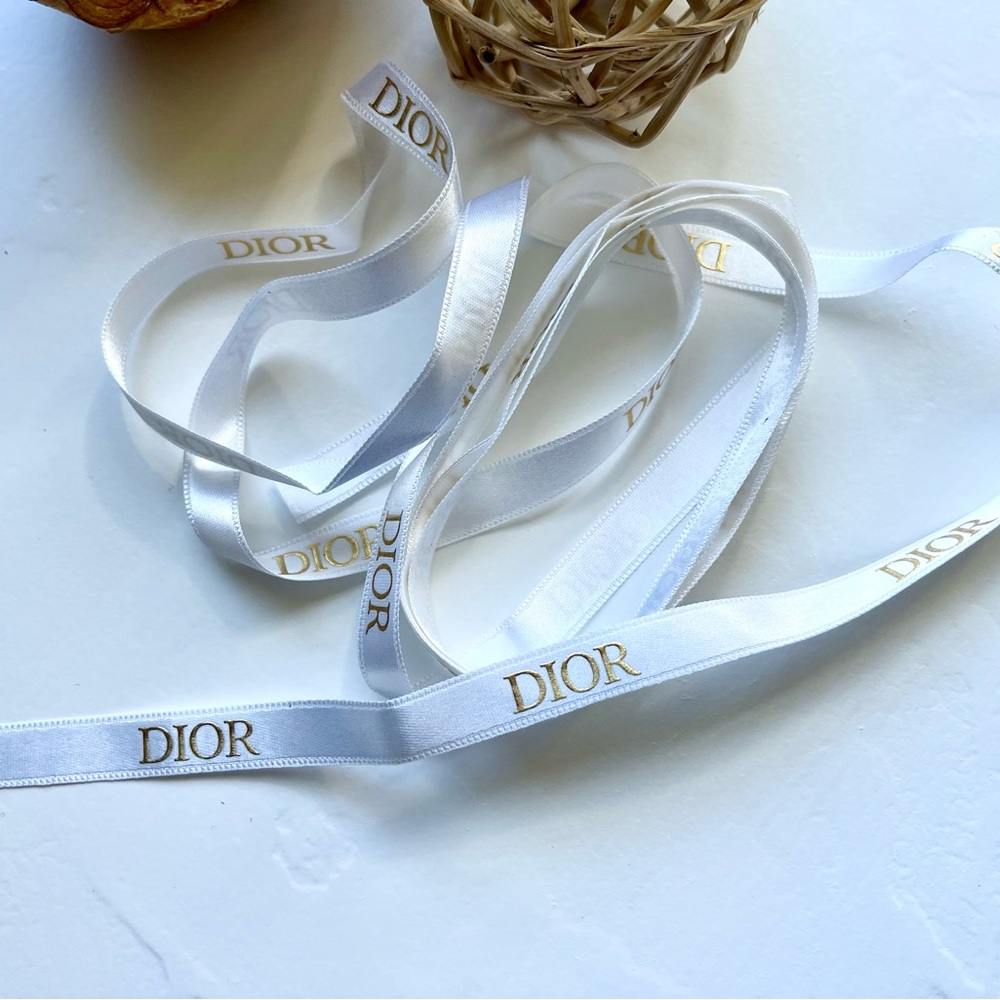 Authentic Dior White Ribbon - Picture 2 of 3